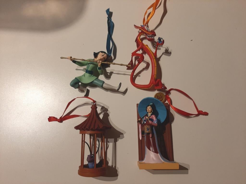 Disney sketchbook ornamenten mulan, Verzamelen, Disney, Ophalen, Overige figuren, Zo goed als nieuw, Beeldje of Figuurtje