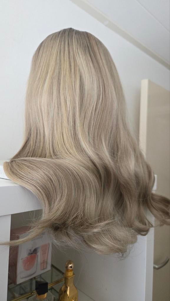 Nieuwe lace wig . Natuurlijk as blonde ., Ophalen of Verzenden, Nieuw, Pruik of Haarverlenging