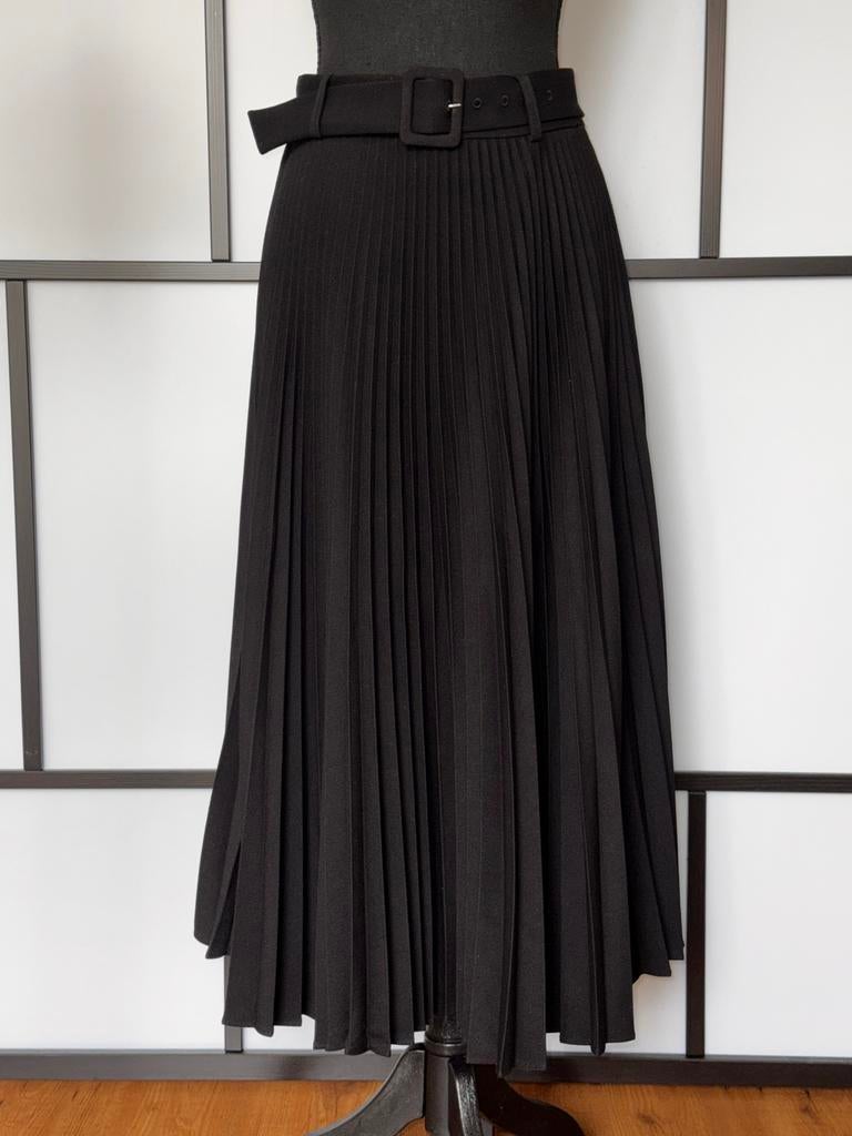 Zara zwarte geplooide rok maat XS, Ophalen, Zwart, Zo goed als nieuw, Maat 34 (XS) of kleiner