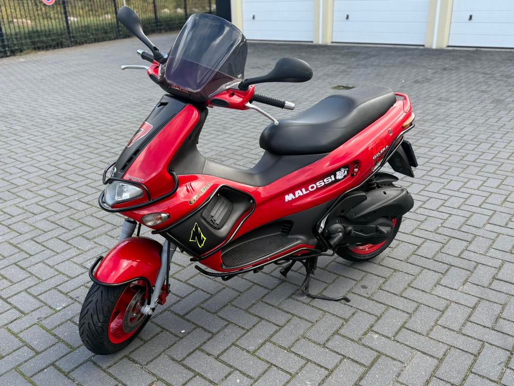 Gilera Runner 50cc 180cc Sierbeugels valbeugels beugel set, Fietsen en Brommers, Brommeronderdelen | Scooters, Ophalen of Verzenden