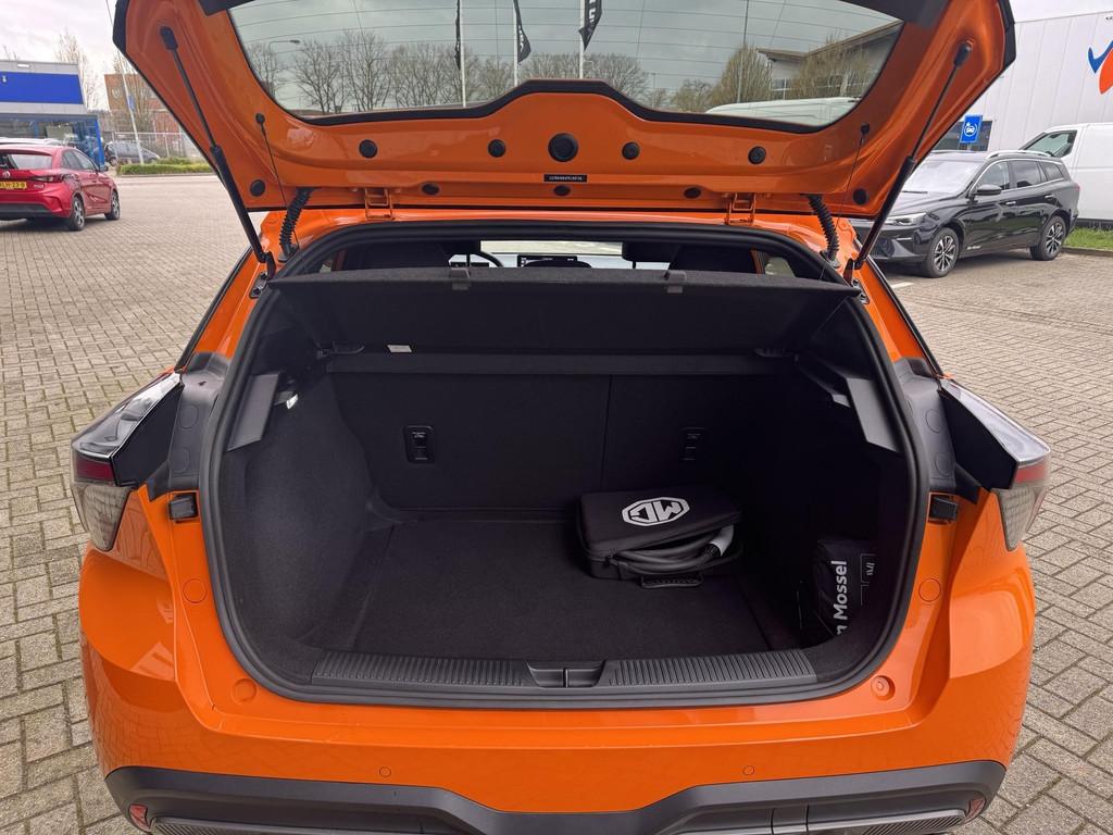 MG 4 Comfort 64 kWh Carplay | Cimate Control | LED |, Auto's, MG, Automaat, 12 maanden, Gebruikt, Origineel Nederlands