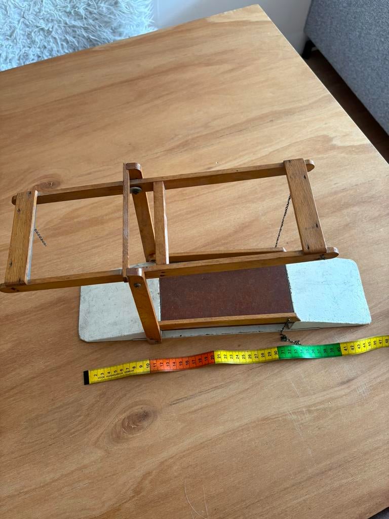 Houten speelgoed-brug, Ophalen, Zo goed als nieuw