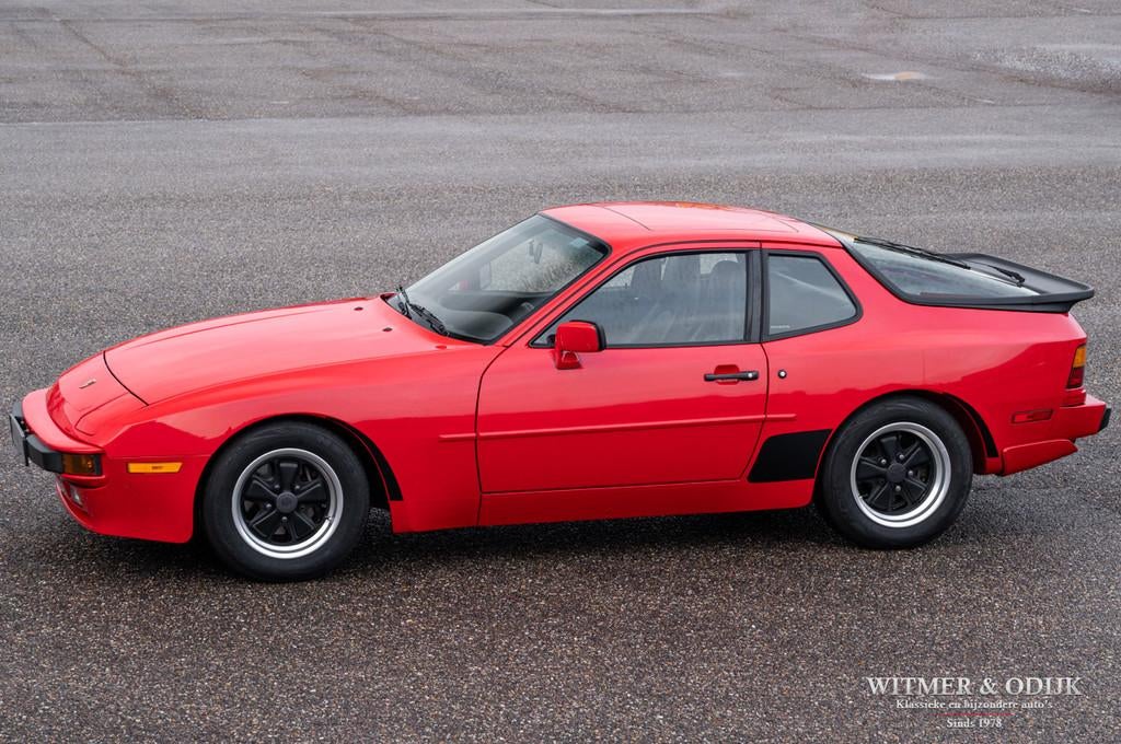 Porsche 944 2.5 Coupé 5474mls (bj 1986), Auto's, Porsche, Achterwielaandrijving, Gebruikt, Zwart, 4 cilinders