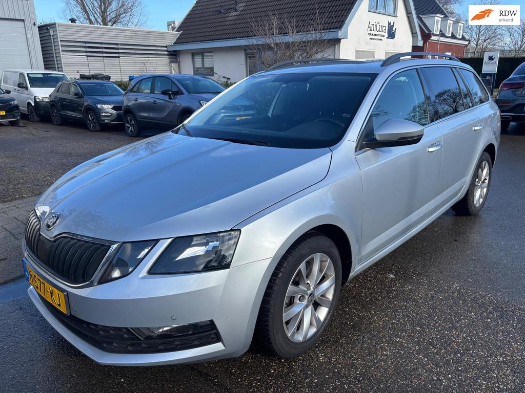 Skoda Octavia Combi 1.5 TSI Greentech Sport Business automaa, Euro 6, 4 cilinders, 150 pk, Origineel Nederlands