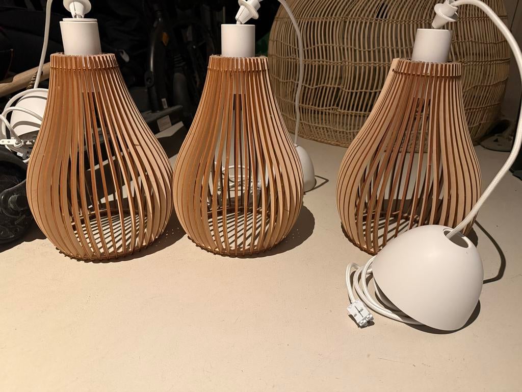 3 houten hanglampen voor kookeiland of slaapkamer, Ophalen of Verzenden, Zo goed als nieuw, Hout, Minder dan 50 cm