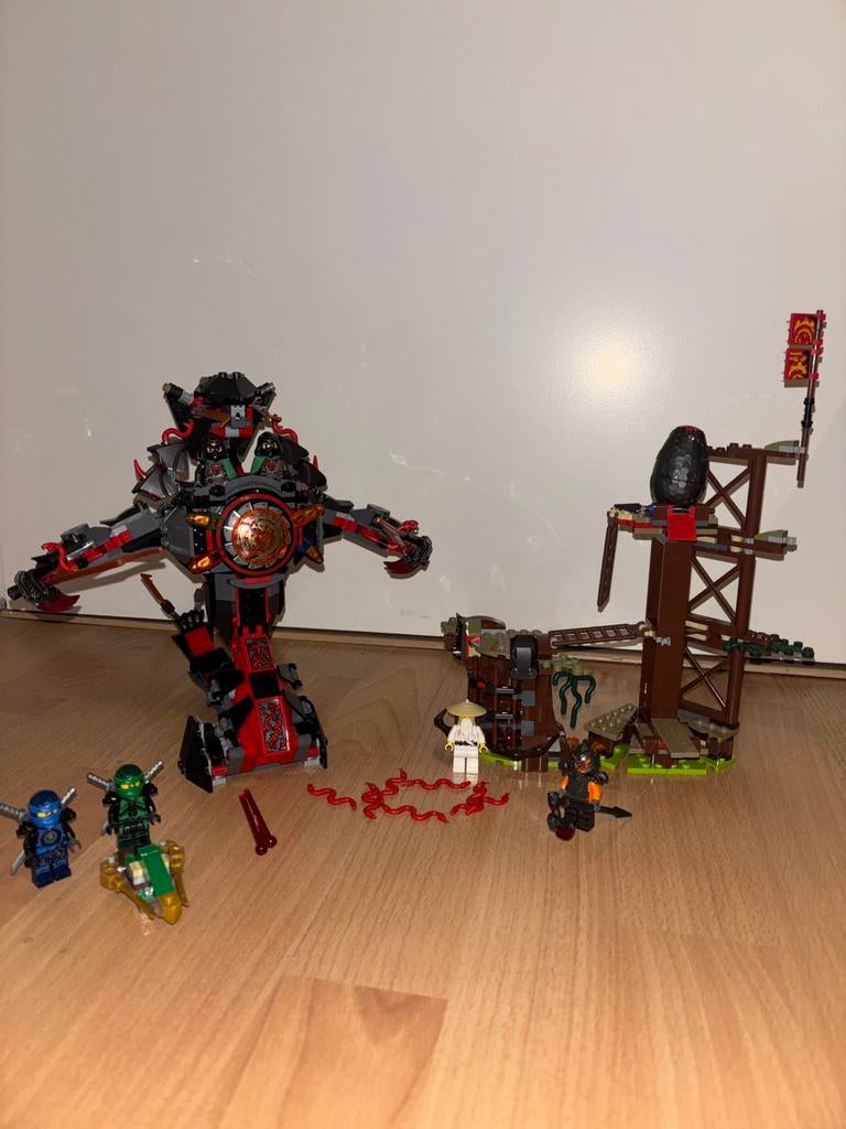 Lego ninjago Iron Doom 70626, Ophalen of Verzenden, Zo goed als nieuw