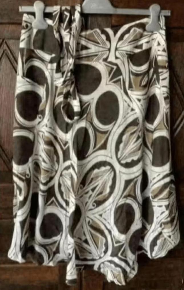 Bruin-beige-wit gevoerde rok bollen, cirkel; Stills; 38, Kleding | Dames, Rokken, Maat 38/40 (M), Beige, Ophalen of Verzenden