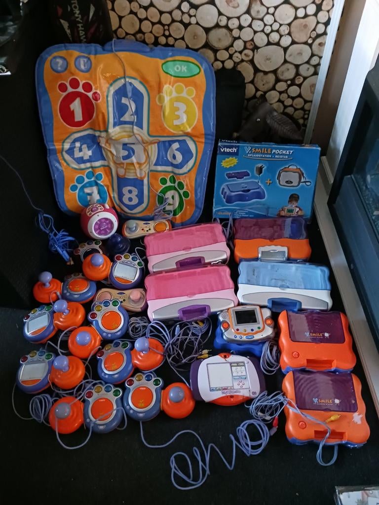 Grote partij VTech spelcomputers en controllers € 75, Ophalen of Verzenden, Gebruikt, 4 tot 6 jaar