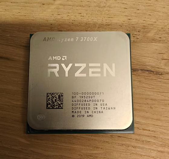 AMD Ryzen 7 3700X – 8-core processor | AM4 | Tray versie, Computers en Software, Processors, Zo goed als nieuw, 8-core, 3 tot 4 Ghz