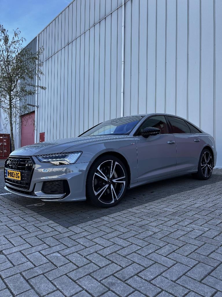 Audi A6 55TFSI V6, Auto's, Automaat, Zwart, 2995 cc, 2000 kg