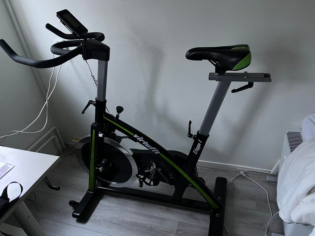 Spinningbike met display Virtufit, Ophalen, Gebruikt, Spinningfiets, Metaal