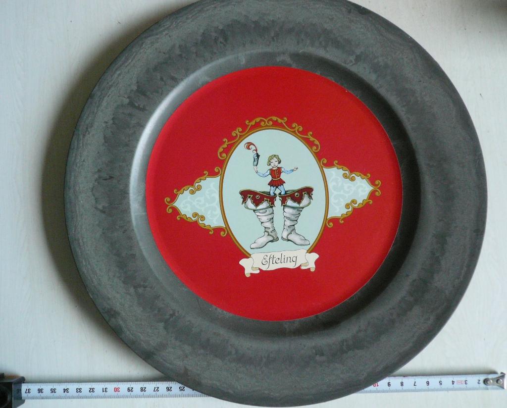 33 cm groot sierbord van de efteling met Klein Duimpje, Ophalen of Verzenden, Zo goed als nieuw, Overige typen