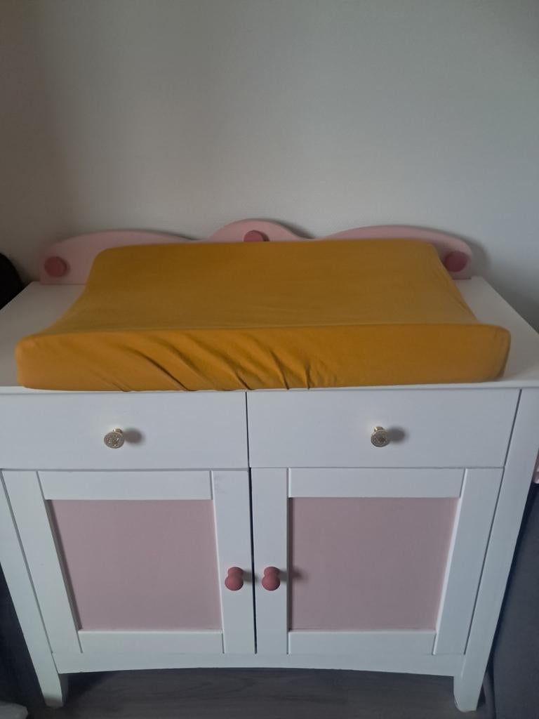 Commodekast roze wit / kledingkast baby, Ophalen, Gebruikt, 50 tot 70 cm, 105 cm of meer