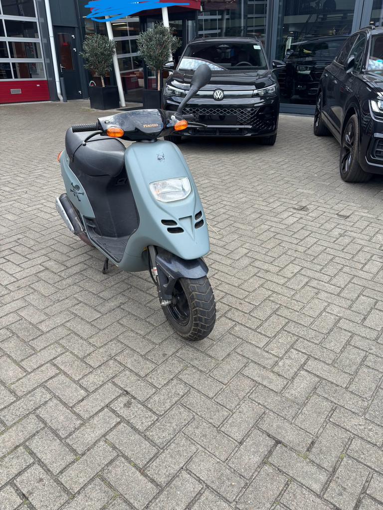 Piaggio typhoon a1 125cc originele km, Fietsen en Brommers, Scooters | Piaggio, Ophalen, Zo goed als nieuw, Benzine, Overige modellen