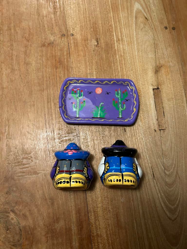 Leuke Mexicaanse peper- en zoutstel met schaaltje, Gebruikt, Keramiek, Overige typen, Ophalen of Verzenden