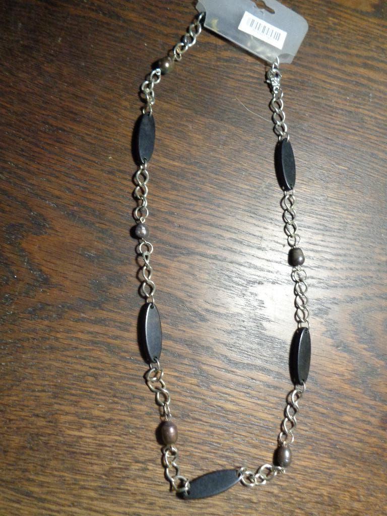 zilverkl ketting met zwarte kralen nr k 5419, Ophalen of Verzenden, Nieuw, Zwart, Overige materialen