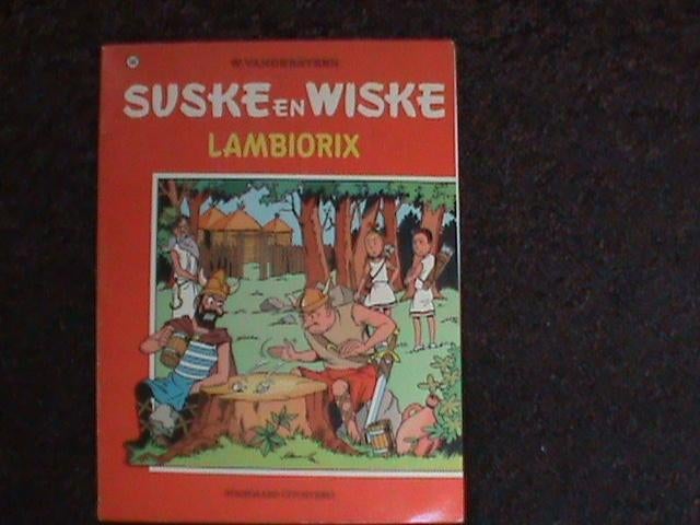 Suske en Wiske Lambiorix 1e druk 1973 met sticker, Eén stripboek, Ophalen of Verzenden, Zo goed als nieuw