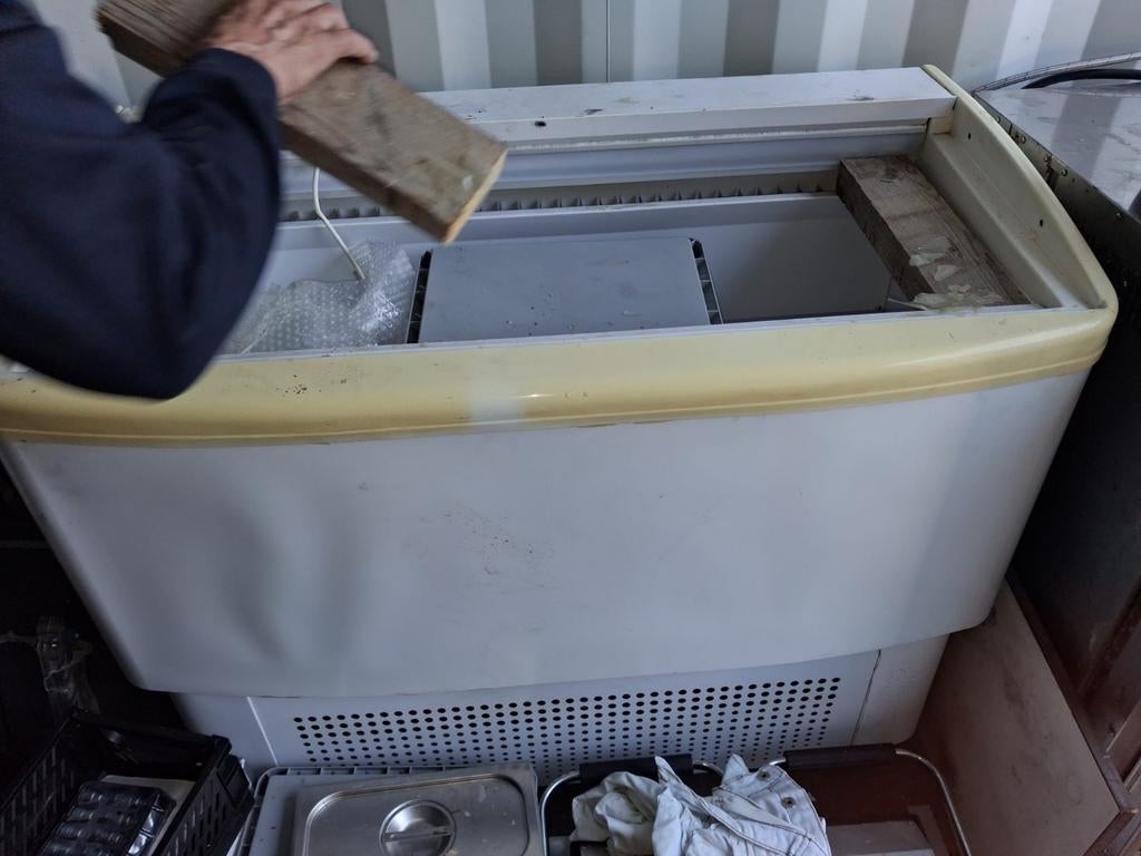 professionele schepijsvitrine, Witgoed en Apparatuur, Vriezers en Diepvrieskisten, Ophalen, Gebruikt, 60 tot 90 cm, 160 cm of meer