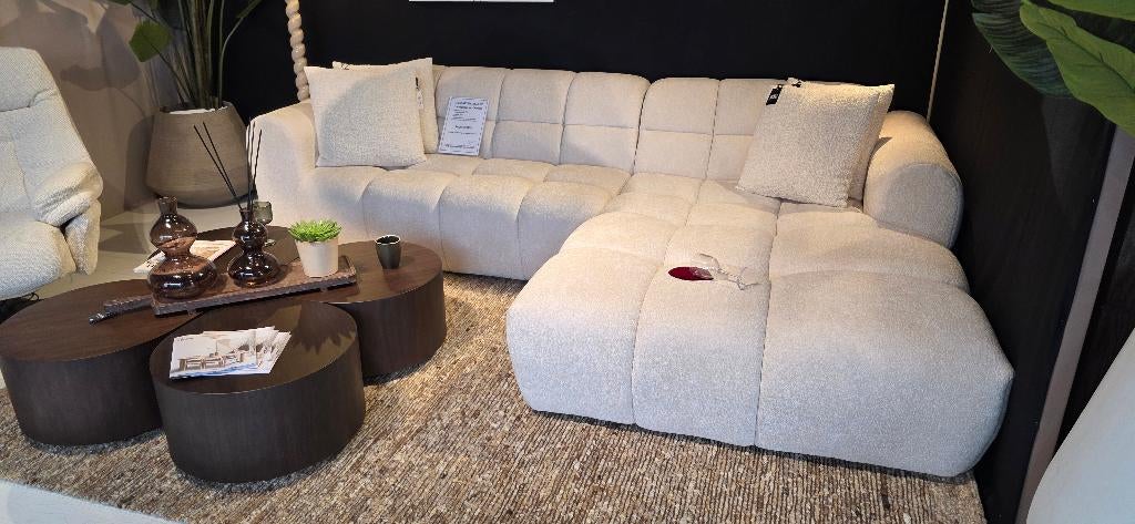 Salontafels Druppelvorm Showmodel Extra voordeel, Huis en Inrichting, Tafels | Salontafels, Ophalen, Bornsestraat 31, 50 tot 100 cm