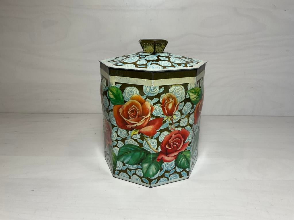 Vintage achthoekig koekblik blik met rozen, Verzamelen, Blikken, Ophalen of Verzenden, Gebruikt, Koek(jes), Overige merken