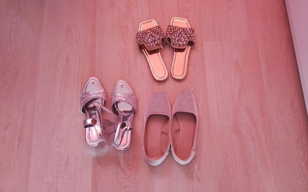 Schoenen  maat 36 en 37, Ophalen of Verzenden, Zo goed als nieuw, Zwart, Sneakers of Gympen