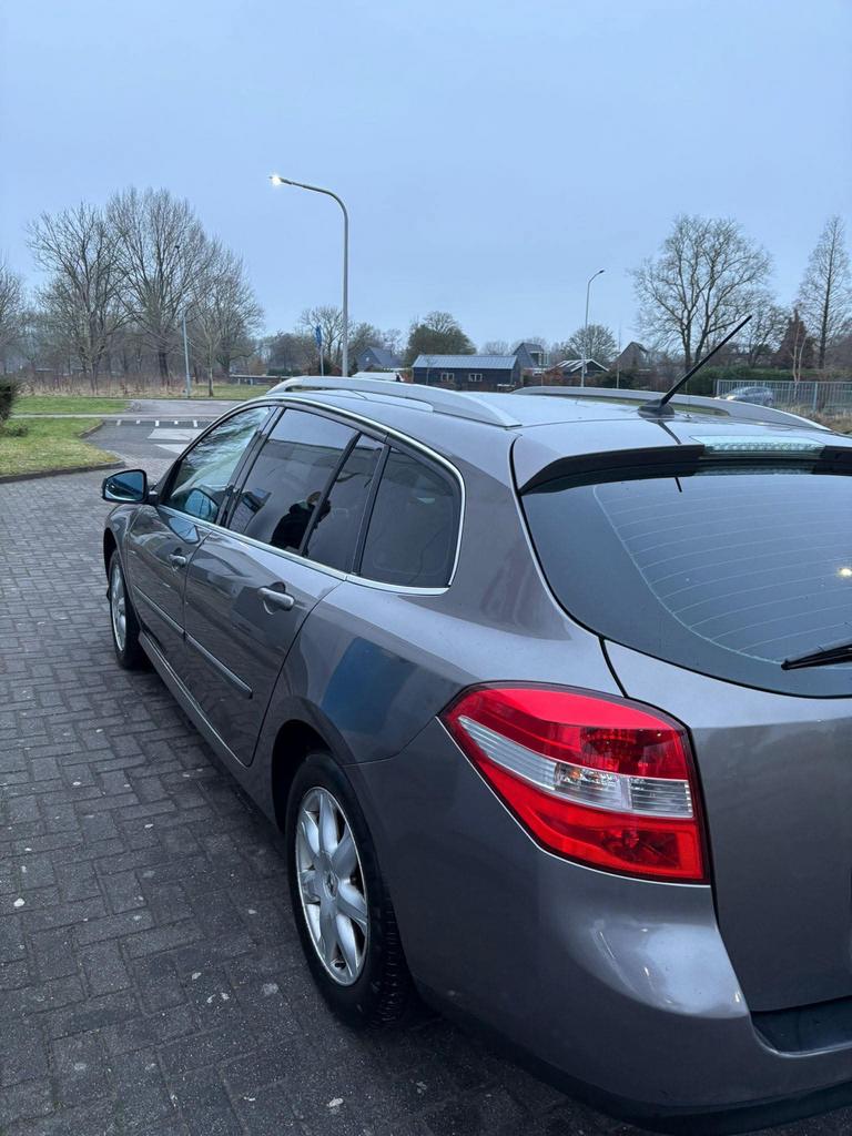 Renault Laguna 2.0 16V 140 Estate 2008 Grijs, Auto's, Laguna, Zwart, 4 cilinders, Leder en Stof