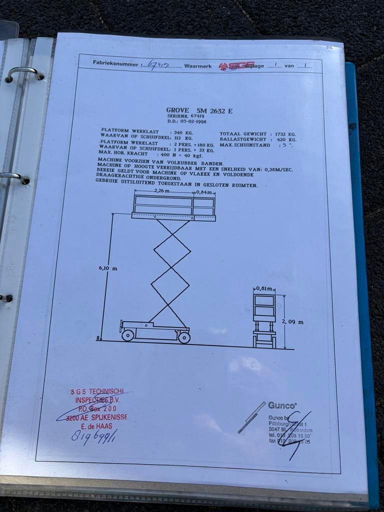 Grove SM 2632 E Schaarhoogwerker met oprij aanhanger, Ophalen