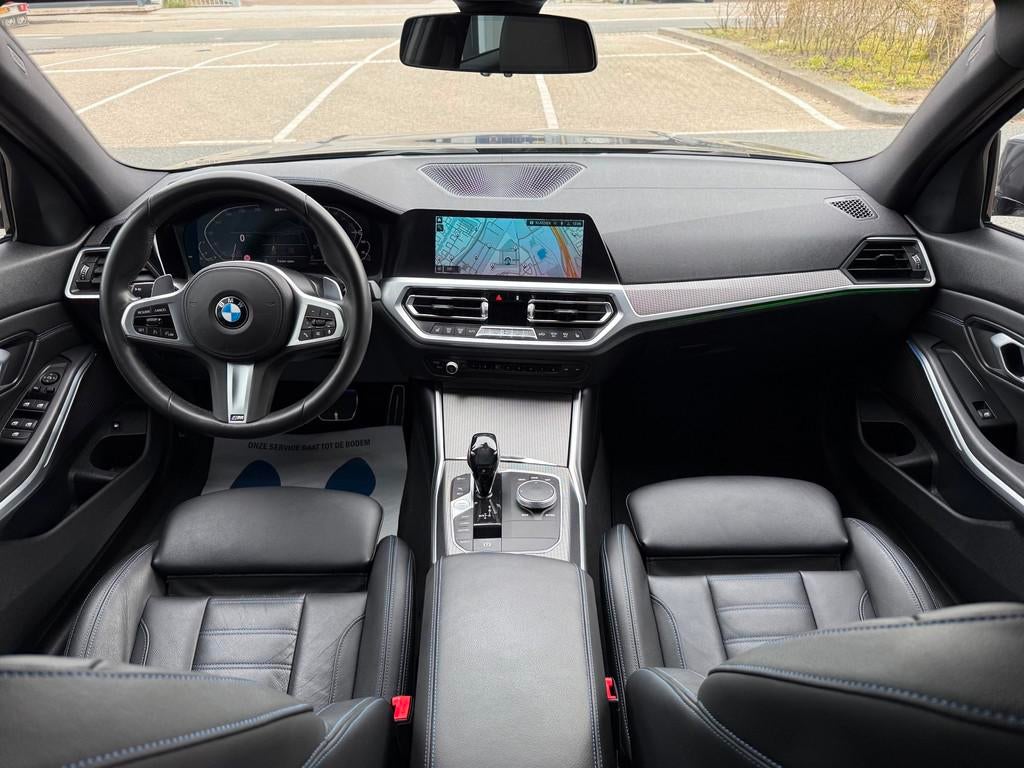 BMW 3-serie 330e High Executive AUT 292PK LED/LEER/NAV/LMV19, Achterwielaandrijving, Gebruikt, Bedrijf, Adaptive Cruise Control