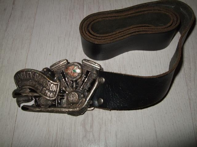 lederen riem met buckle Harley Davidson € 35,00, Ophalen of Verzenden, Gebruikt