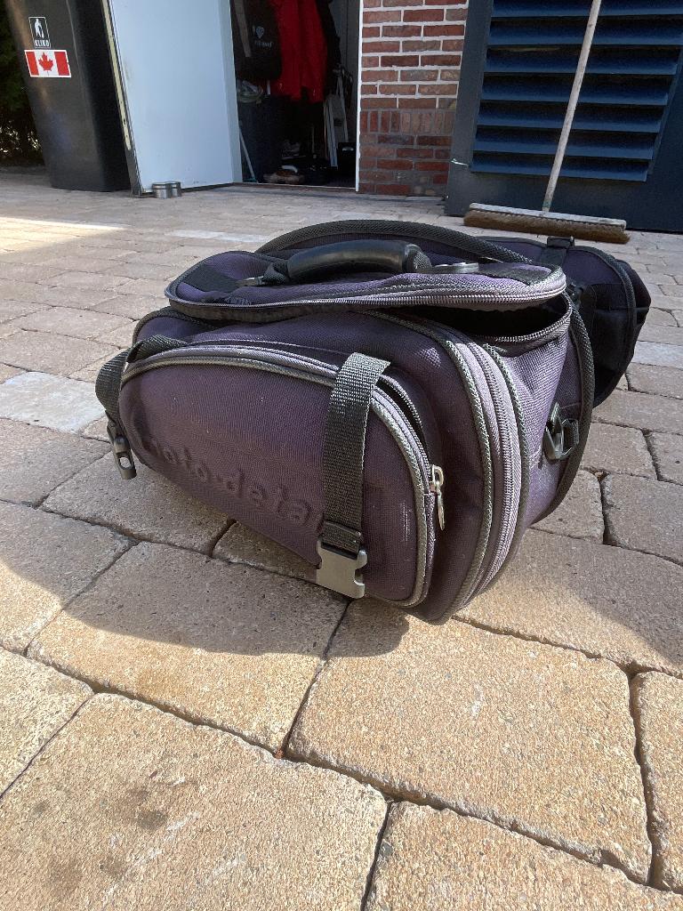 Motor bagage, Ophalen