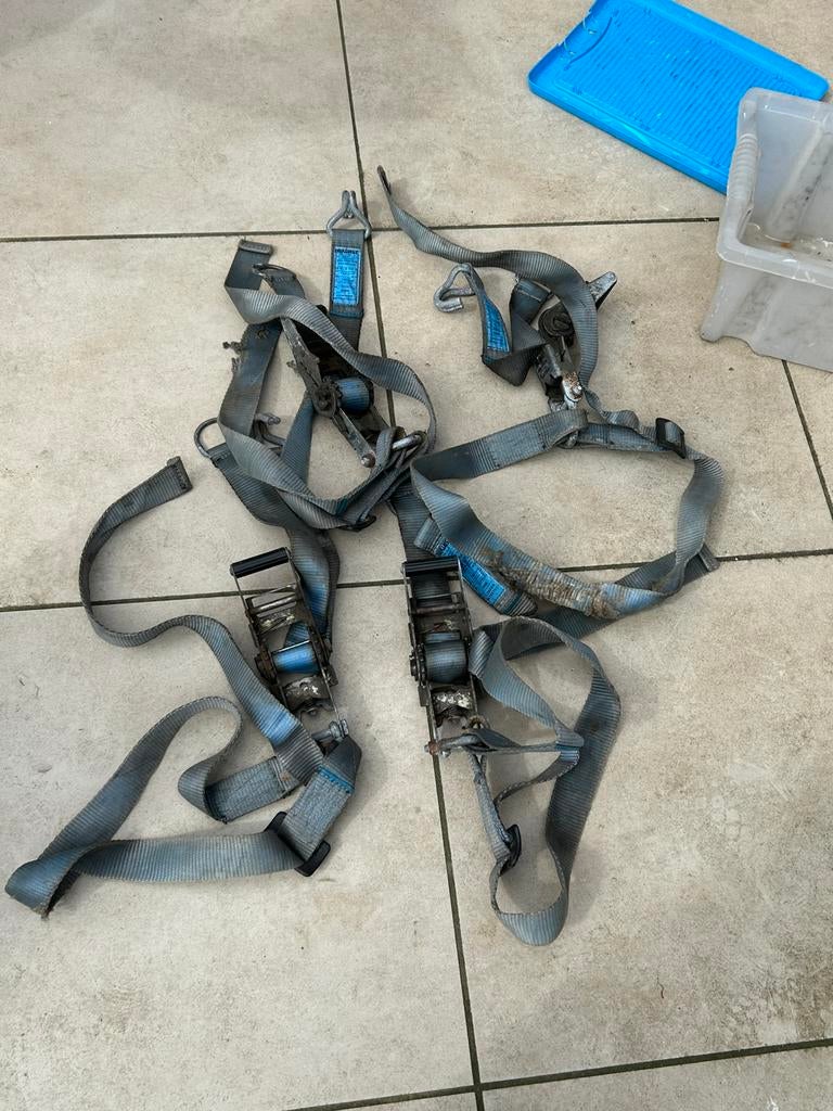 Spanbanden voor auto op aanhanger, Ophalen, Gebruikt