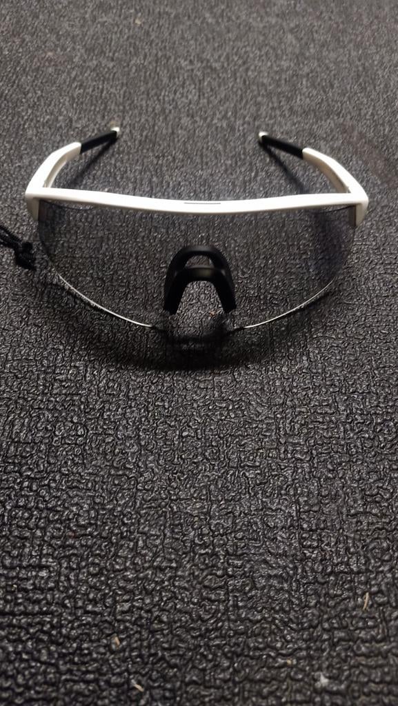 Decathlon perf 500 light photochromic fietsbril wielrenbril, Ophalen of Verzenden, Overige typen