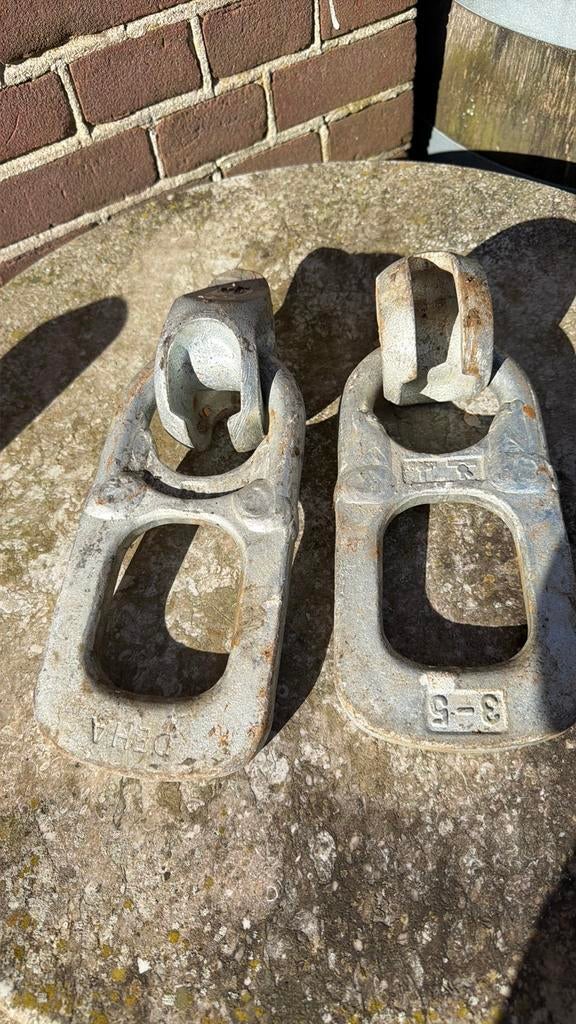 knobbelhaken 3 tot 5 ton /Stelconplaat haken, Ophalen of Verzenden