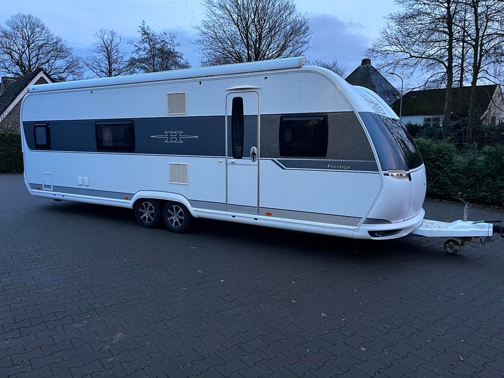 Luxe Hobby 720 KFU, Caravans en Kamperen, Hobby, Omvormbare zithoek, 7 tot 8 meter, Particulier