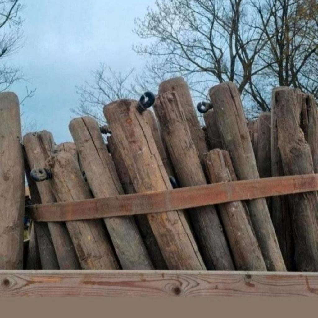Circa 144 weide paaltjes / hoek paaltjes, Ophalen of Verzenden, Minder dan 180 cm, Palen