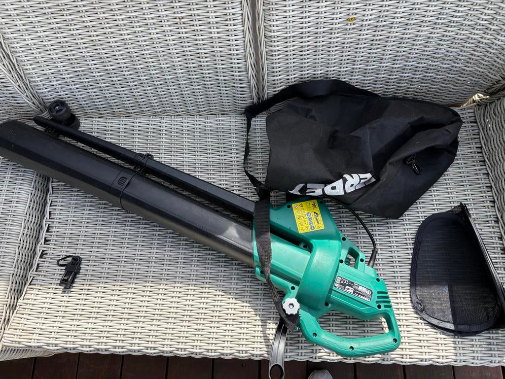 Bladzuiger Ferrex, Ophalen, Gebruikt, Handgedragen, Met opvangzak