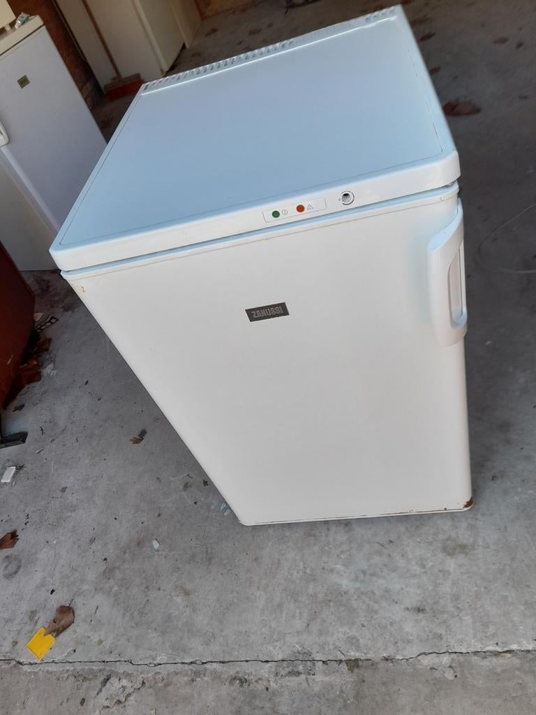 Zanussi vriezer tafelmodel, Witgoed en Apparatuur, Vriezers en Diepvrieskisten, Ophalen of Verzenden, Gebruikt, Minder dan 60 cm