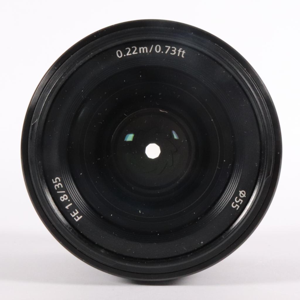 Sony FE 35mm F/1.8 Lens - Zeer nette staat, Sony, Gebruikt, Support@sony.com, 1-7-1 Konan, Minato-ku
Tokyo 108-0075
Japan