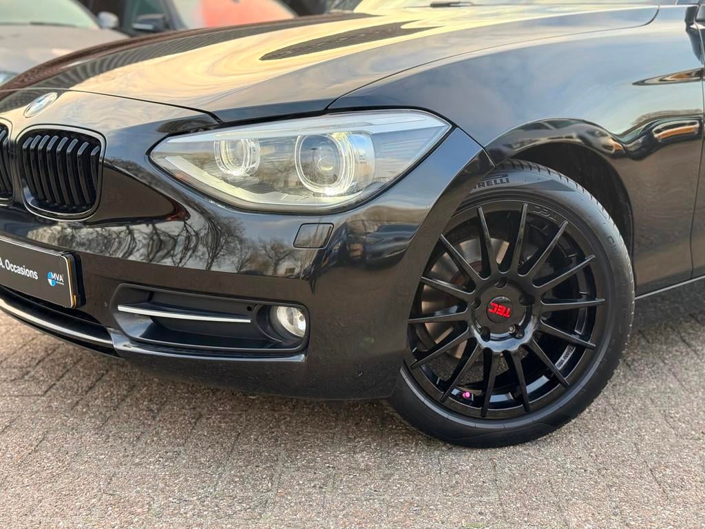 BMW 1-serie 114i EDE Corporate Lease Edition Sport|Nieuwe Ke, 1-Serie, Gebruikt, 4 cilinders, 19 km/l