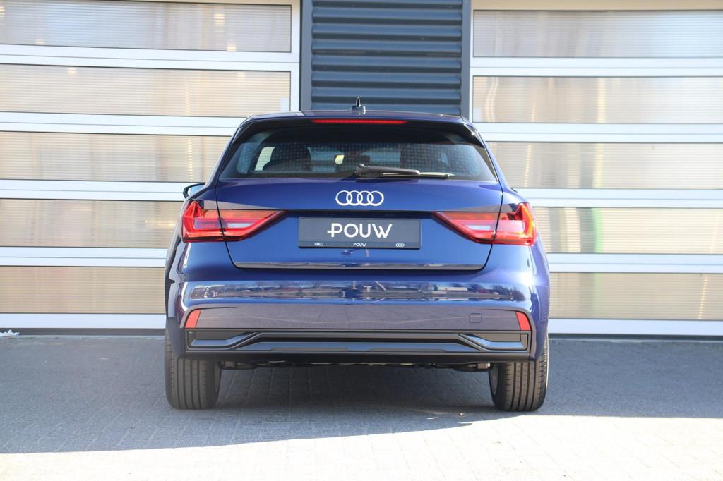 Audi A1 Sportback 25 TFSI 95pk Advanced Edition | Parkeersen, Voorwielaandrijving, 12 maanden, Stof, A1