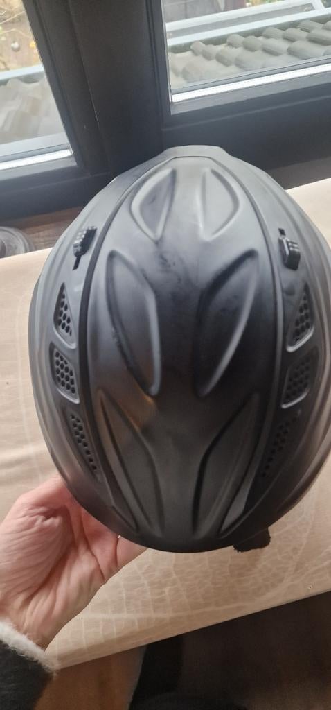 Ski helm., Sport en Fitness, Skiën en Langlaufen, Overige merken, Overige typen, Ophalen of Verzenden, Zo goed als nieuw
