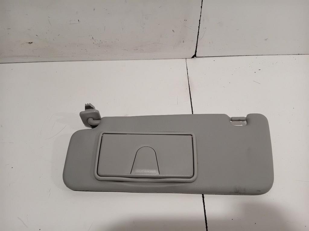 Zonneklep links Suzuki Baleno, Auto-onderdelen, Onderdelen@venauto.nl, Van der Ven Autorecycling B.V., Gebruikt, Ettenseweg 76, 4706 PB Roosendaal, The Netherlands