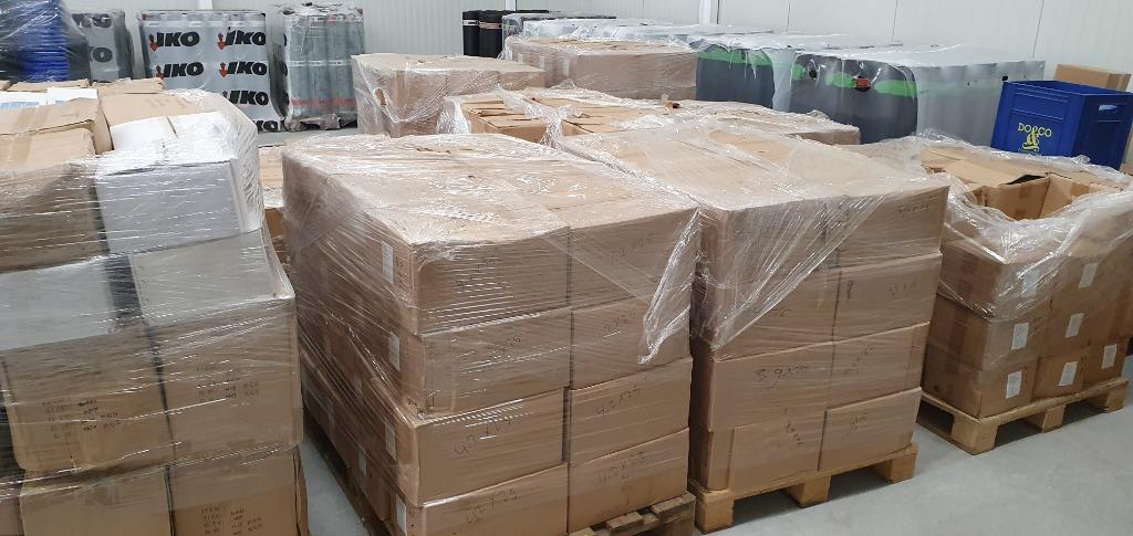 20 pallets schroeven , zie foto type schroef ,alle maten, Ophalen, Nieuw, Schroeven