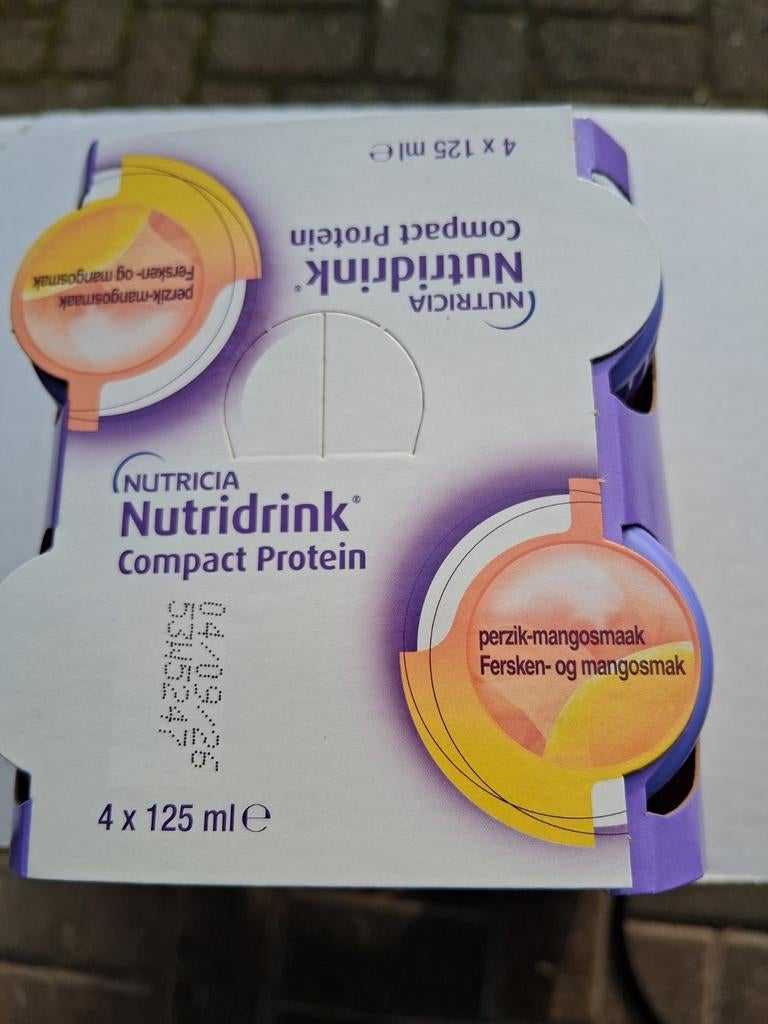 84 flesjes nutridrink, Ophalen