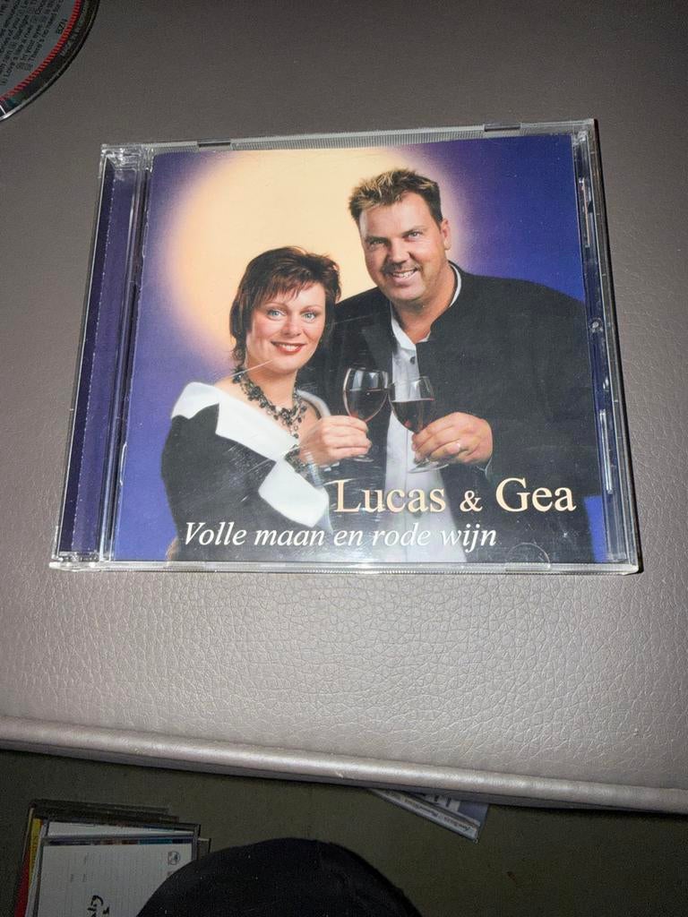 Lucas & Gea - Volle Maan en Rode Wijn CD, Cd's en Dvd's, Ophalen of Verzenden, Zo goed als nieuw, Levenslied of Smartlap