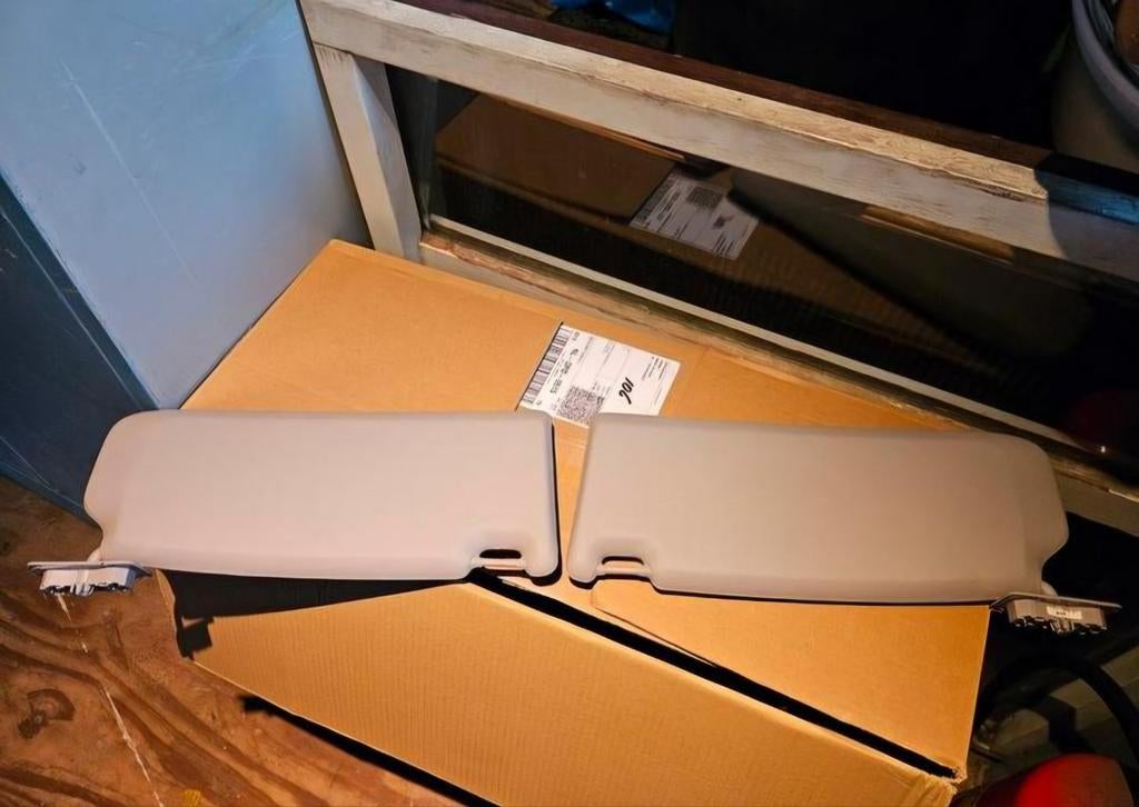 Volvo V50 Zonnekleppen Set Links + Rechts, Auto-onderdelen, Overige Auto-onderdelen, Ophalen of Verzenden, Gebruikt, Volvo