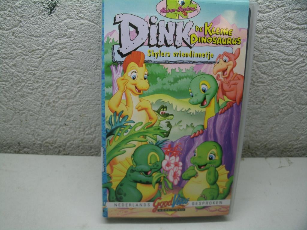 vhs 68a dink de kl dinosaurus shylers vriendinnetjes, Cd's en Dvd's, Alle leeftijden, Ophalen of Verzenden, Zo goed als nieuw