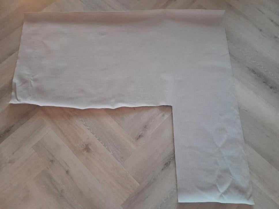 Nieuwe zandkleurige meubelstof - 145 x 70 cm, Hobby en Vrije tijd, Stoffen en Lappen, Overige materialen, 120 cm of meer, Beige