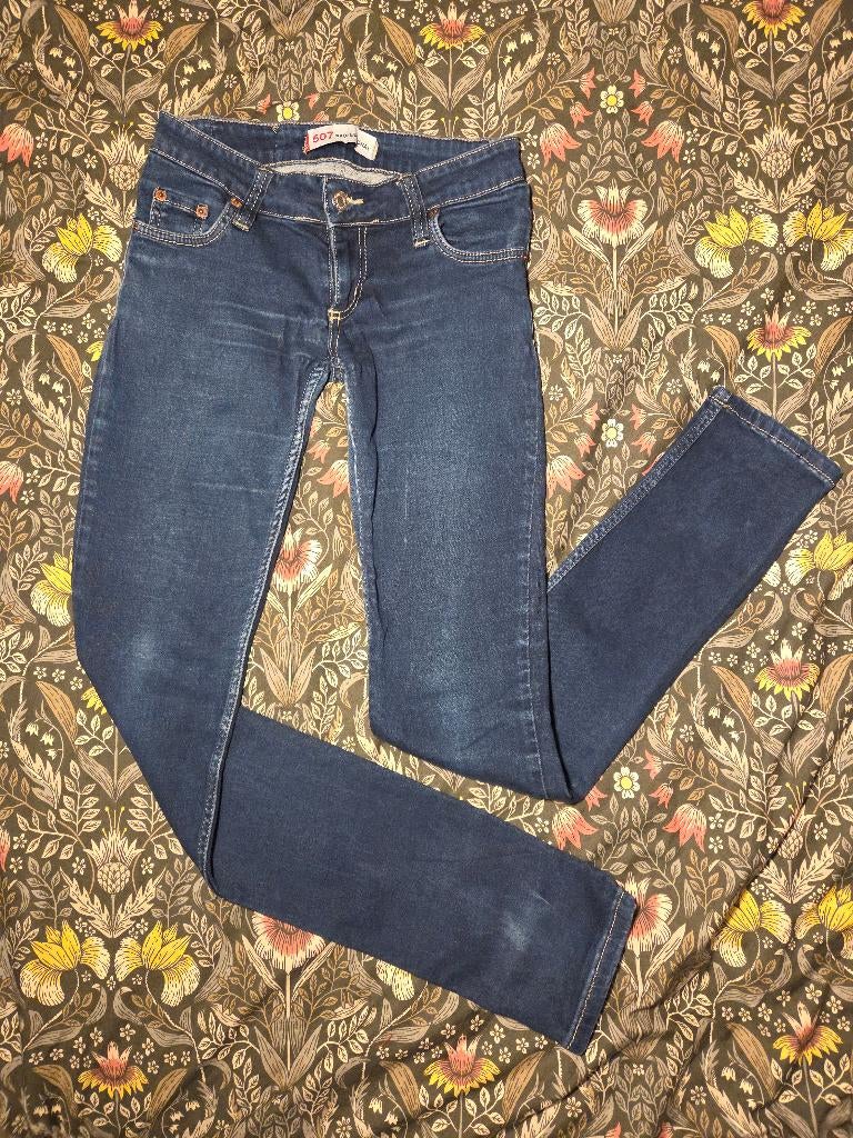 Vintage Levi’s low-rise jeans, maat 36, W29 L34. Bieden mag!, Zo goed als nieuw, W28 - W29 (confectie 36), Levi’s, Verzenden