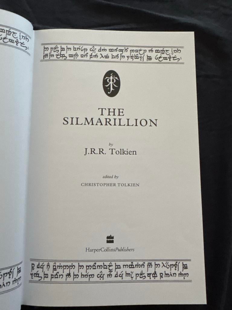 The Silmarillion 30th Anniversary - Zo Goed Als Nieuw, Ophalen of Verzenden, Zo goed als nieuw